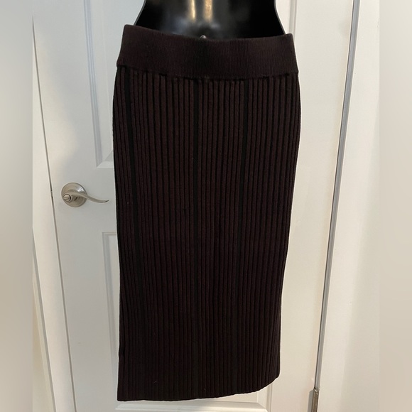 French Connection stretchy pencil skirt in brown/black - Picture 1 of 4